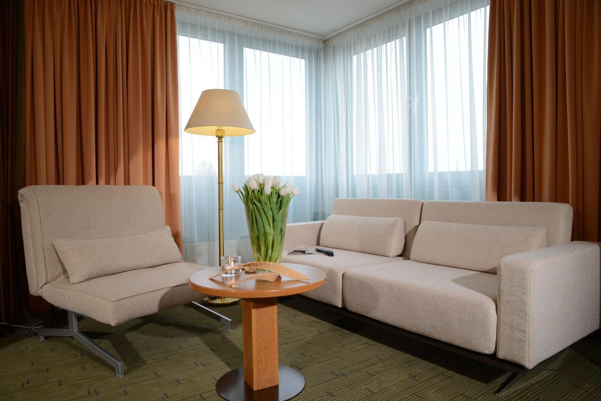 Hotel Residenz Oberhausen 오버하우젠 외부 사진